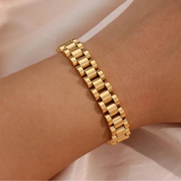 NEW 18K GOLD LUXURY BANGLE HIPHOP BRACELET - Picture 2 of 6